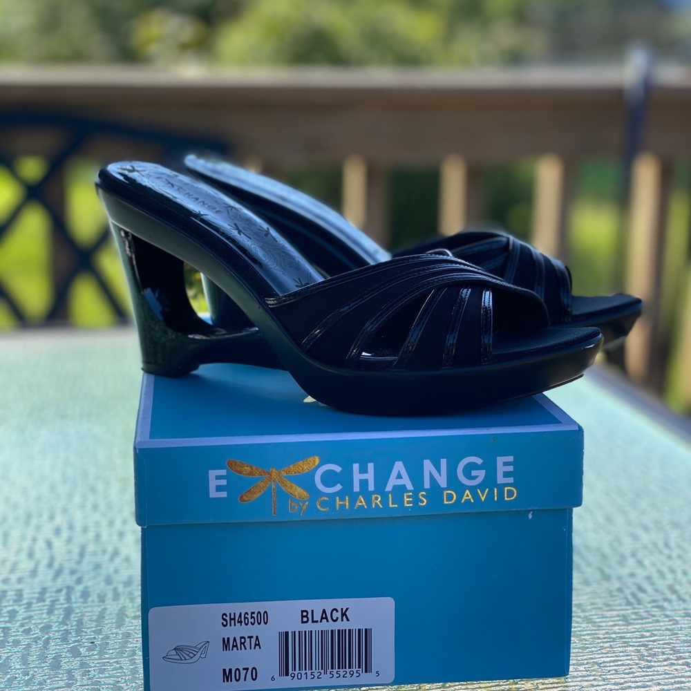 Exchange by Charles David Black Size 7 Shoes